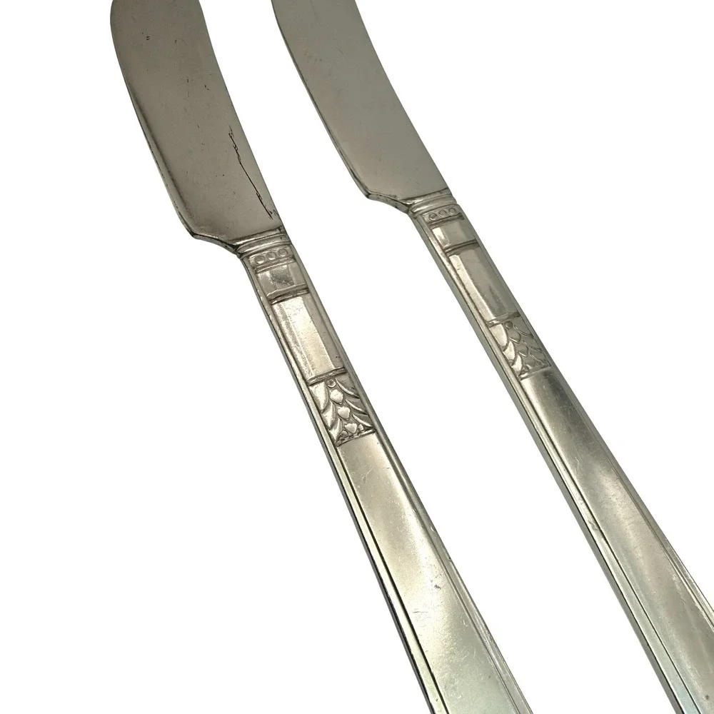 Vintage Silverplate Butter Knives Set of 2 Art Deco Flatware Spreaders 6
